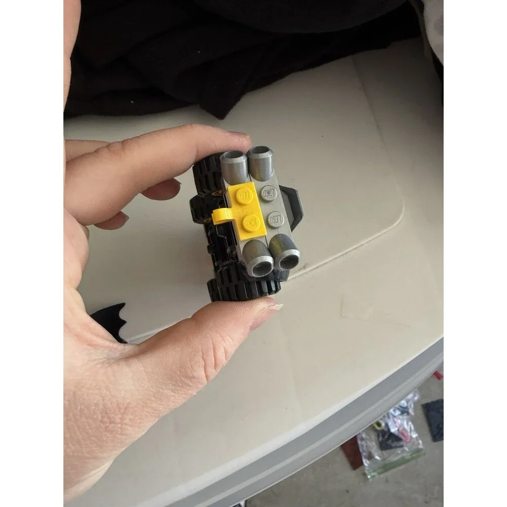 LEGO Batman Batmobile & Mini Figure Set